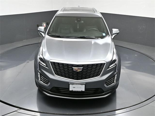 used 2022 Cadillac XT5 car, priced at $30,125