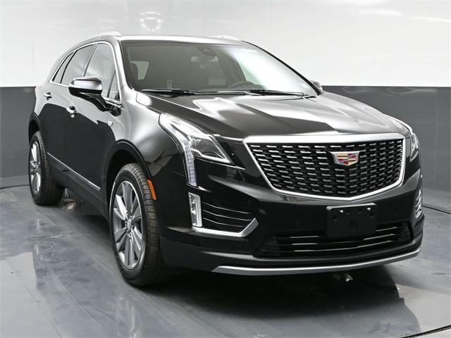 new 2025 Cadillac XT5 car, priced at $56,010