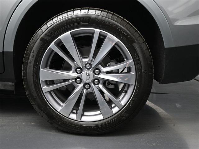 new 2025 Cadillac XT5 car, priced at $54,515