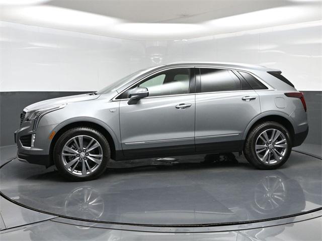 new 2025 Cadillac XT5 car, priced at $54,515