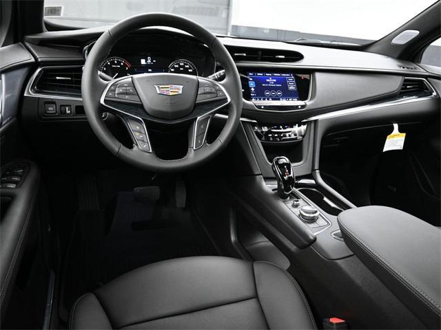 new 2025 Cadillac XT5 car, priced at $54,515