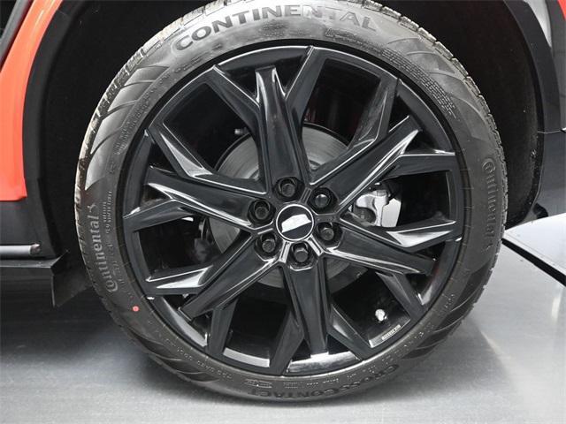 new 2025 Cadillac OPTIQ car, priced at $56,215