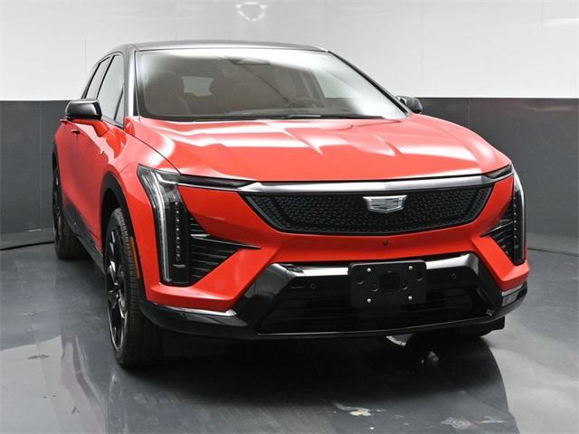 new 2025 Cadillac OPTIQ car, priced at $56,215