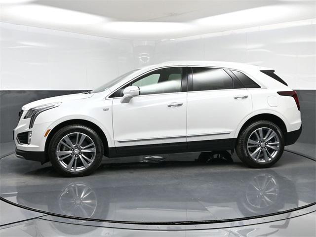 new 2025 Cadillac XT5 car, priced at $56,710