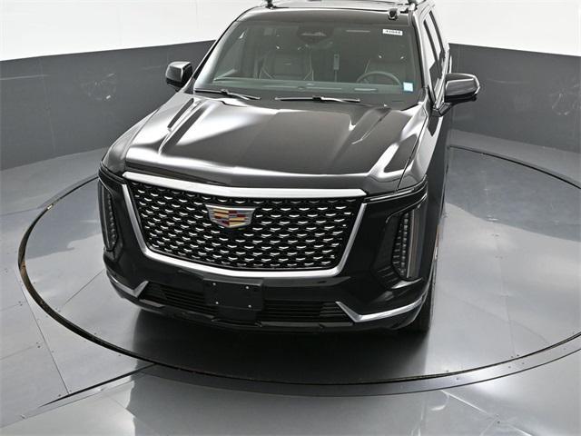 new 2025 Cadillac Escalade ESV car, priced at $112,885