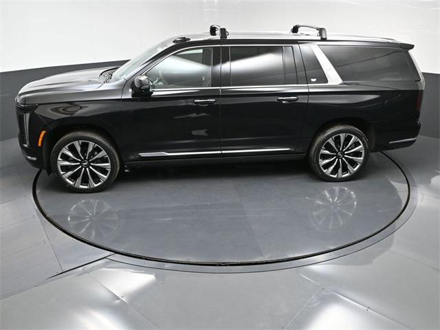 new 2025 Cadillac Escalade ESV car, priced at $112,885