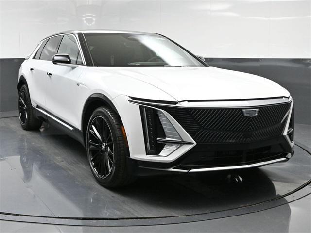 new 2025 Cadillac LYRIQ car, priced at $69,604