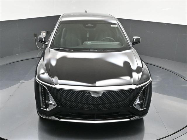 new 2025 Cadillac LYRIQ car