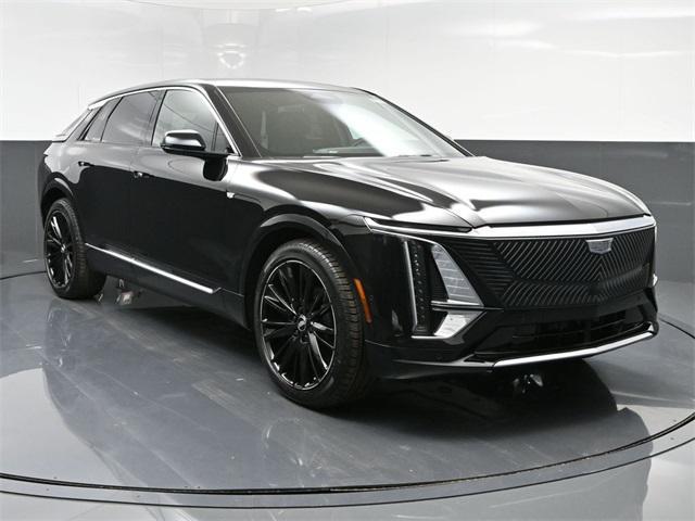 new 2025 Cadillac LYRIQ car