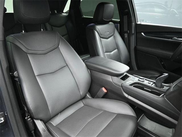 used 2022 Cadillac XT5 car