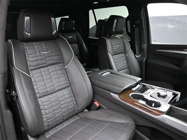 new 2025 Cadillac Escalade car