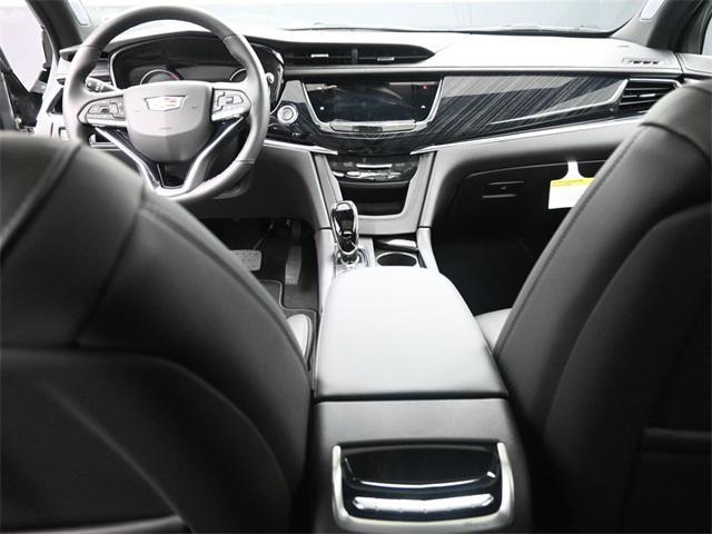 new 2025 Cadillac XT6 car, priced at $62,568