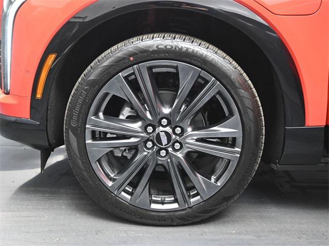 new 2025 Cadillac OPTIQ car, priced at $60,970