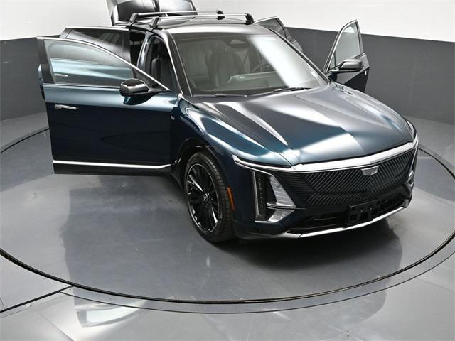 new 2025 Cadillac LYRIQ car, priced at $69,059