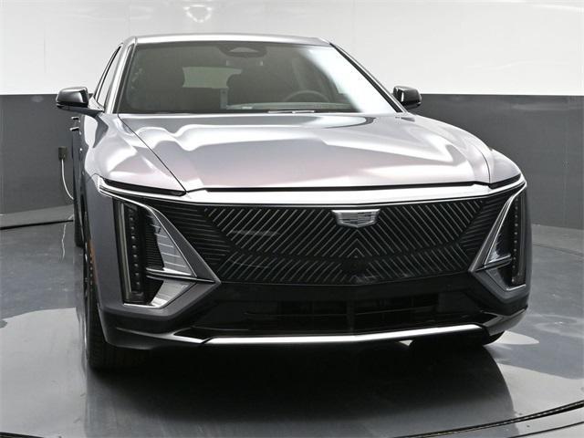 new 2025 Cadillac LYRIQ car