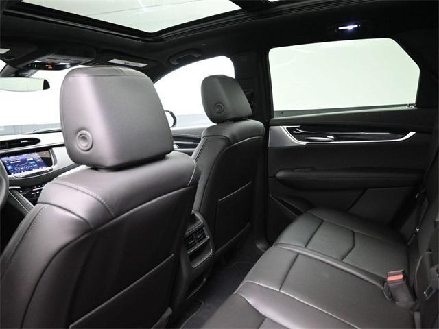 new 2025 Cadillac XT5 car, priced at $56,110