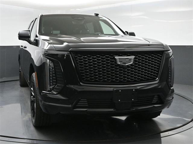 new 2025 Cadillac Escalade ESV car