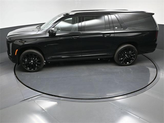 new 2025 Cadillac Escalade ESV car