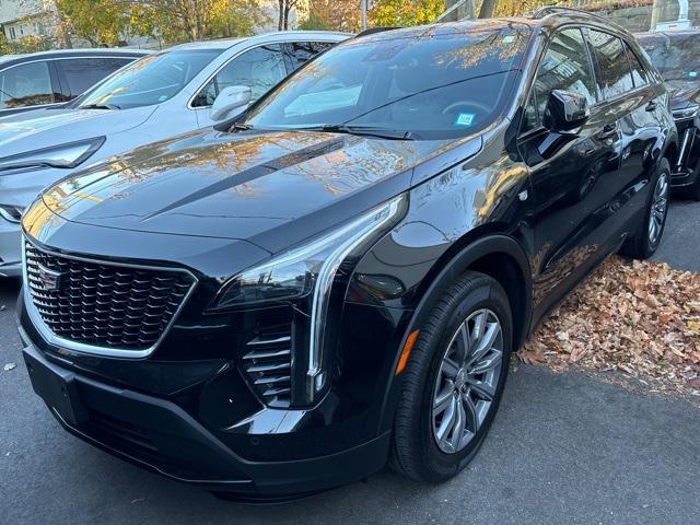 used 2022 Cadillac XT4 car, priced at $29,860