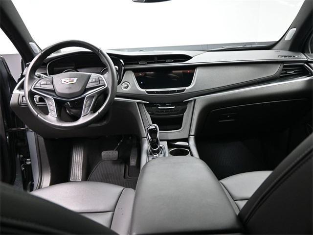 used 2022 Cadillac XT5 car, priced at $33,539