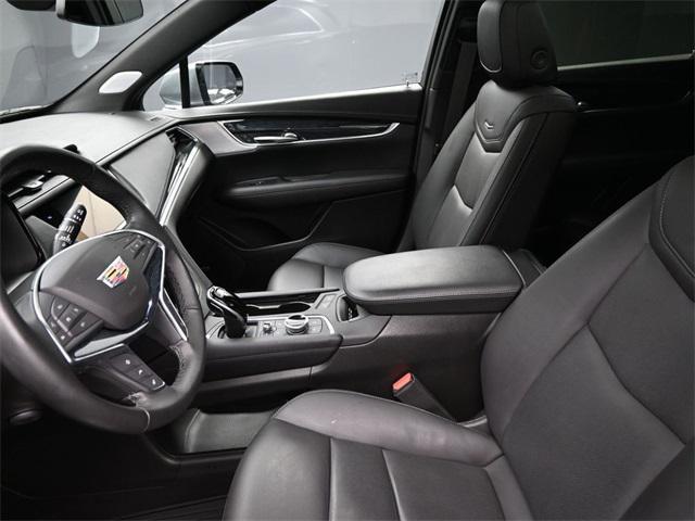 used 2022 Cadillac XT5 car, priced at $33,539