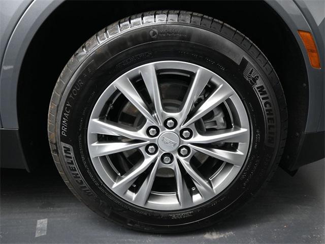 used 2022 Cadillac XT5 car, priced at $33,539