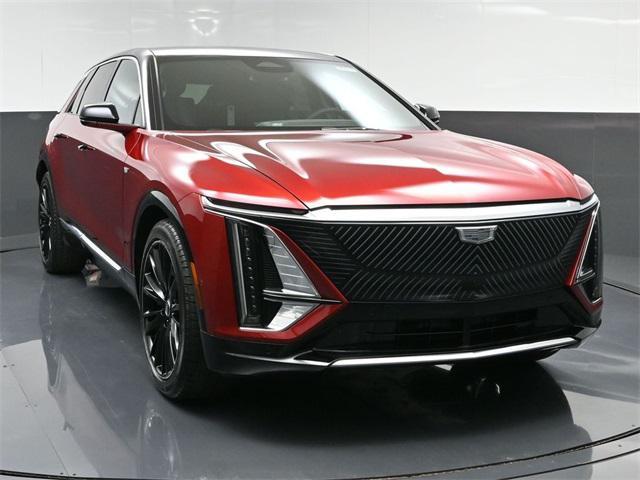 new 2025 Cadillac LYRIQ car, priced at $67,610