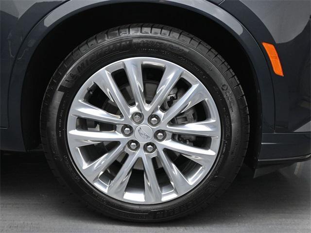 used 2022 Cadillac XT6 car, priced at $35,990