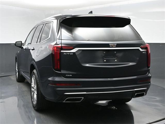 used 2022 Cadillac XT6 car, priced at $35,990