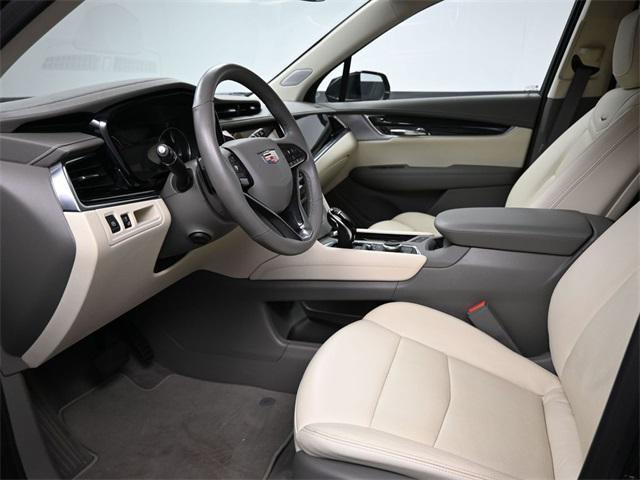 used 2022 Cadillac XT6 car, priced at $35,990