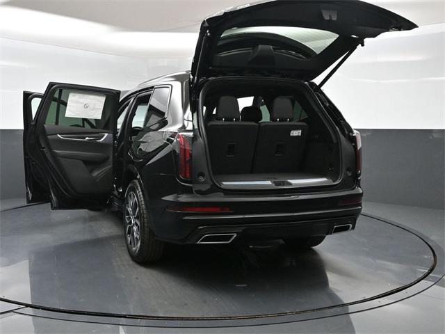 new 2025 Cadillac XT6 car, priced at $67,093