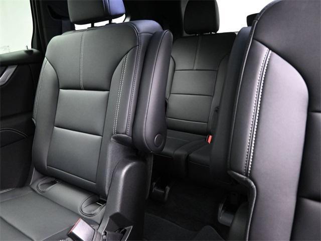 new 2025 GMC Acadia car, priced at $51,925