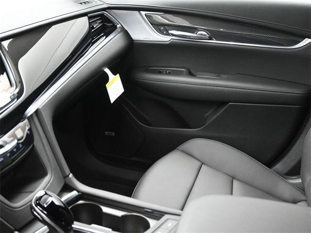 new 2025 Cadillac XT6 car