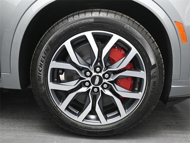 new 2025 Cadillac XT6 car