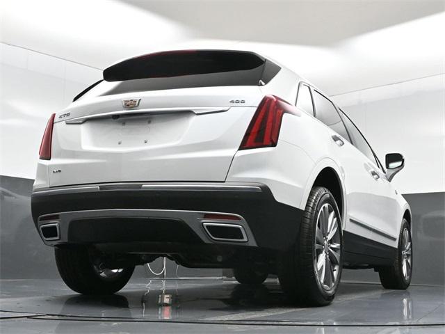 new 2025 Cadillac XT5 car, priced at $56,215