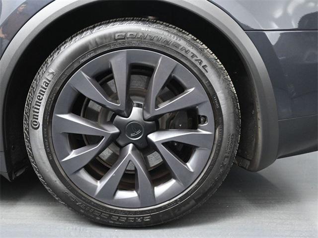 used 2024 Tesla Model X car, priced at $62,354