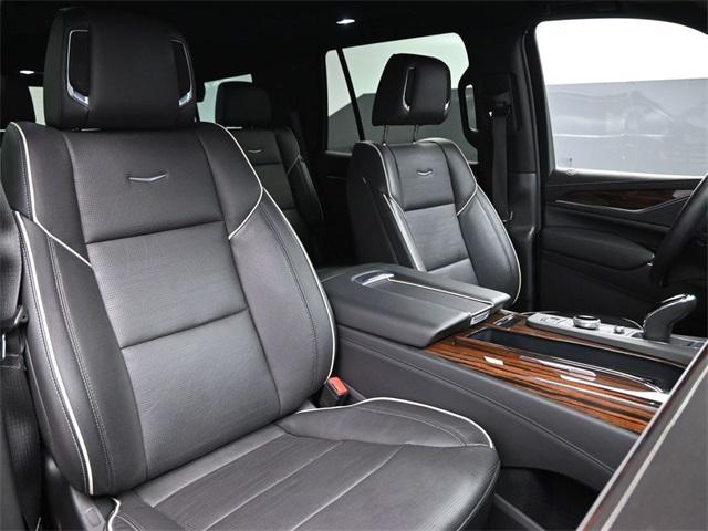 used 2022 Cadillac Escalade car, priced at $71,906