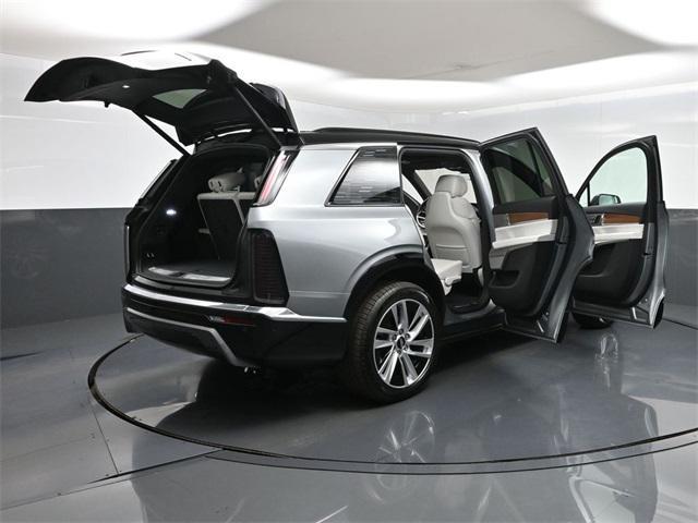 new 2026 Cadillac VISTIQ car, priced at $81,588