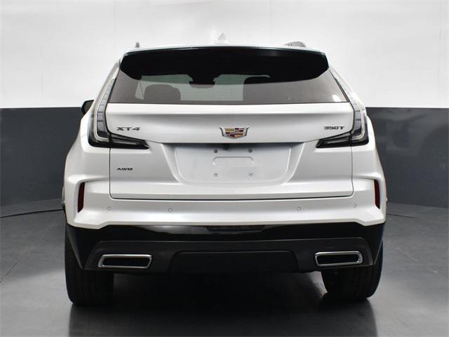 new 2024 Cadillac XT4 car