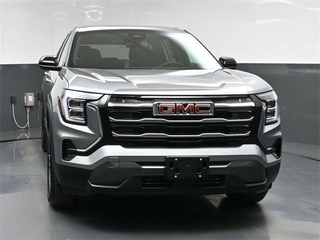 new 2025 GMC Terrain car, priced at $32,385
