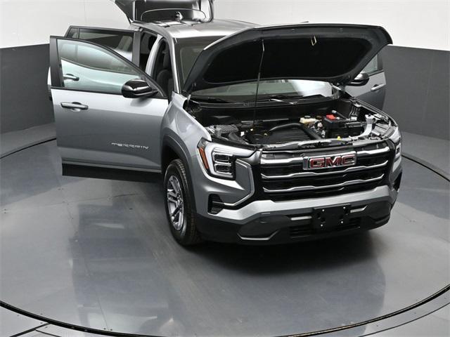 new 2025 GMC Terrain car, priced at $32,385