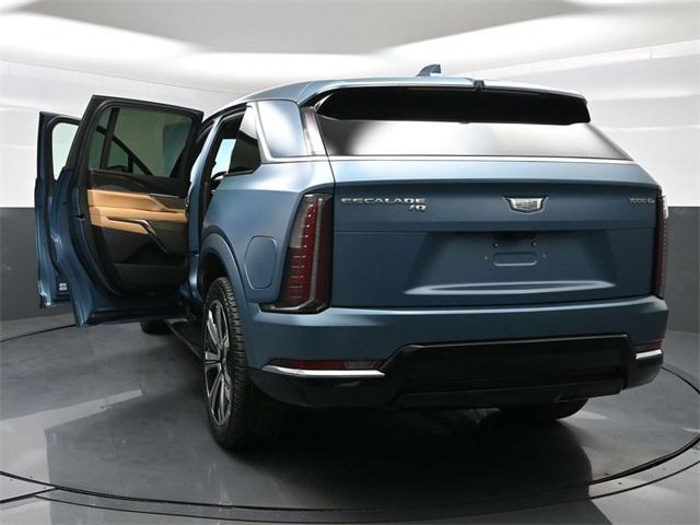 new 2025 Cadillac Escalade car, priced at $158,010