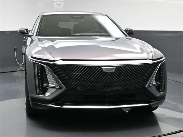 new 2025 Cadillac LYRIQ car