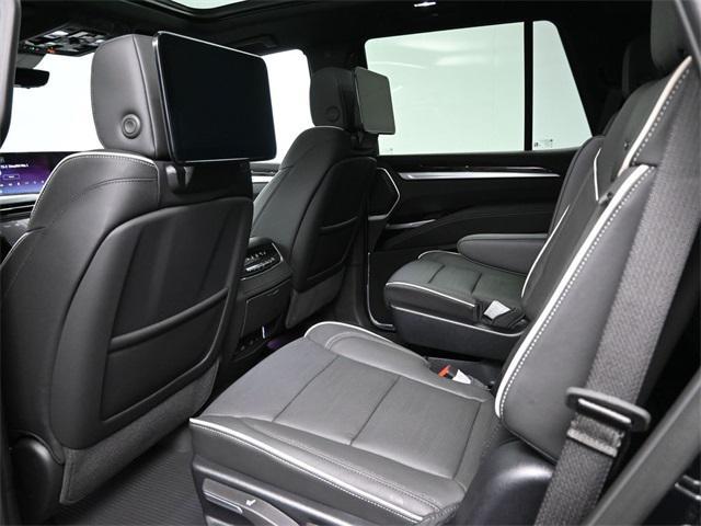 new 2025 Cadillac Escalade car