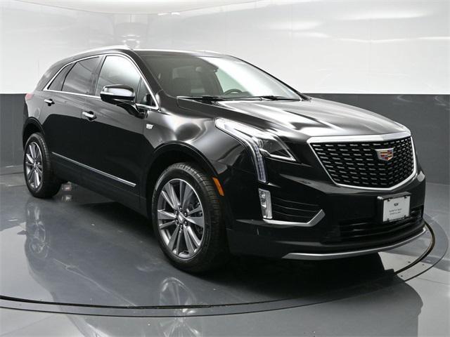 new 2025 Cadillac XT5 car, priced at $55,010