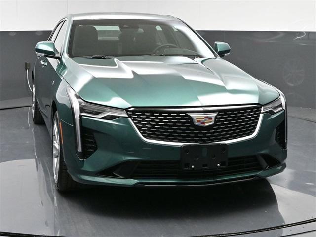 new 2025 Cadillac CT4 car