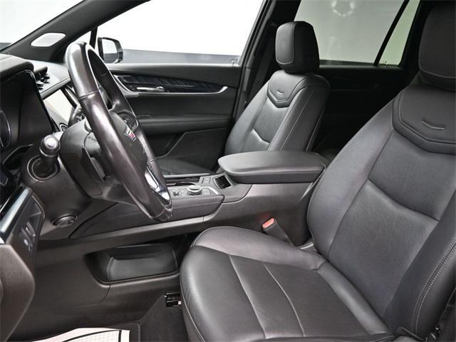used 2022 Cadillac XT6 car, priced at $35,637