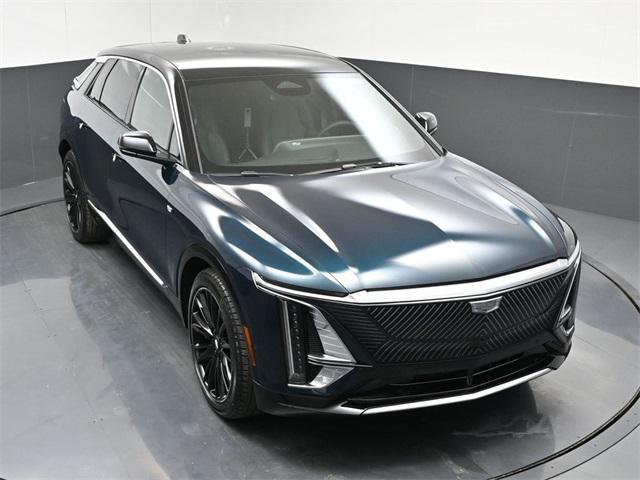 new 2025 Cadillac LYRIQ car, priced at $67,405