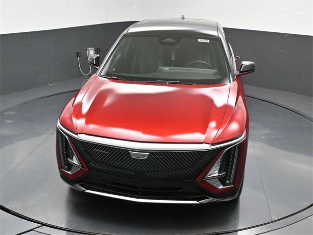 new 2025 Cadillac LYRIQ car, priced at $69,604