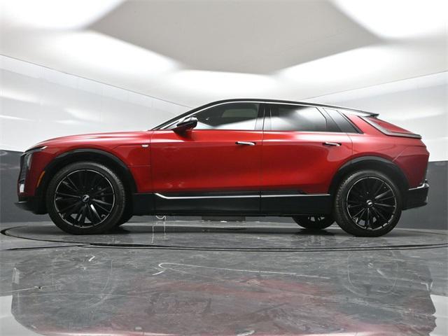 new 2025 Cadillac LYRIQ car, priced at $69,604